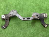 Porsche / Cayenne / Кронштейн опоры двигателя