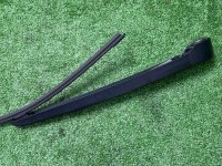 Audi / A6 / Поводок заднего стеклоочистителя