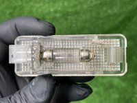 BMW / ALPINA B10 / Плафон подсветки салона