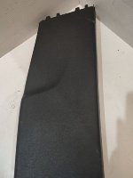 BMW / X1 / Центральная стойка кузова