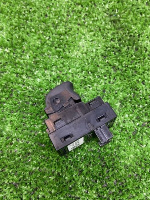 BMW / X5 / Кнопка открытия багажника