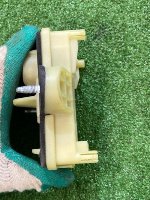 Audi / A6 / Узел привода аварийной разблокировки АКПП