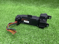 Audi / Q7 / Блок управления сиденьем