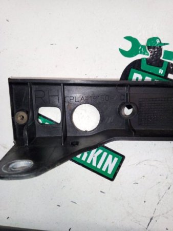 Land Rover / Range Rover Sport / Кронштейн крыла