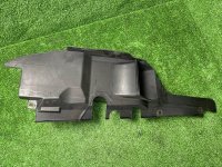 BMW / ALPINA B10 / Пластик моторного отсека