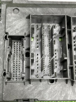 Audi / A4 / Блок комфорта