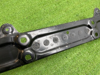 Audi / A7 / Траверса