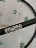 Audi / A4 / Шланг омывателя фар