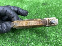 BMW / 7-Series / Хомут