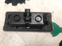 Volkswagen / Touareg / Плафон подсветки номерного знака Volkswagen / Touareg / Плафон подсветки номерного знака