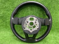 Audi / A4 / Руль