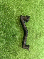 Audi / Q7 / Трубка вентиляции картерных газов