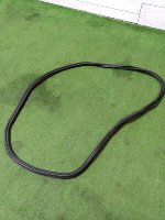 Audi / A4 / Уплотнитель двери