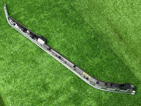 Audi / Q8 / Декоративная накладка