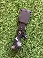 BMW / 1-Series / Замок ремня безопасности