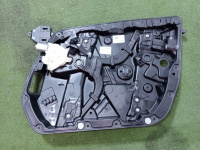 Mercedes-Benz / GLC 250d 4-matic / Стеклоподъемный механизм