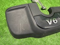 Volkswagen / Touareg / Декоративная крышка двигателя