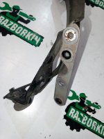 Audi / A6 / Кронштейн крыла