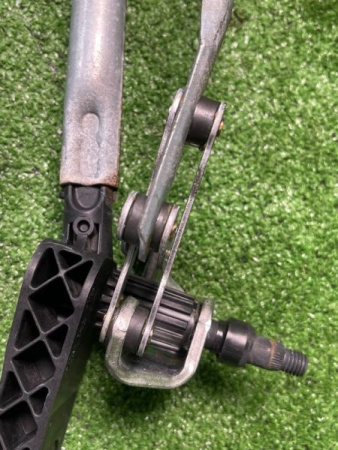 BMW / M6 / Трапеция дворников