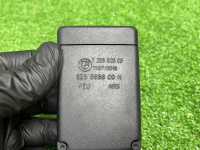 BMW / 7-Series / Замок ремня безопасности