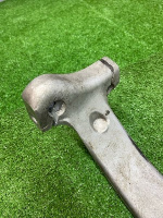 Audi / Q8 / Кулак поворотный