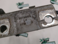 Volvo / S60 / Петля капота