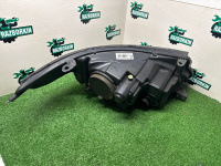 Land Rover / Range Rover / Фара ксеноновая