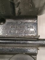 Audi / A6 / Петля двери