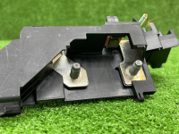 Audi / A7 / Клемма аккумулятора