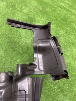 Audi / A4 / Воздуховод радиатора