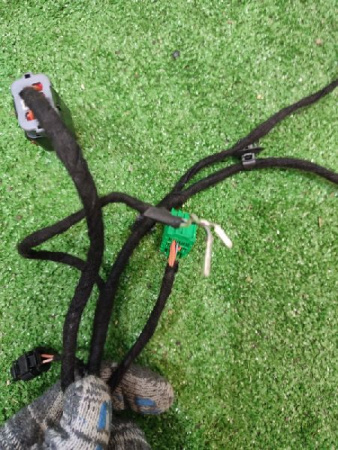 JEEP / Grand Cherokee SRT-8 / Проводка двери