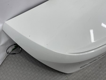 BMW / M6 / Крышка багажника