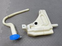 Audi / Q7 / Бачок омывателя