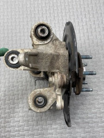 Ford / EXPLORER / Кулак поворотный