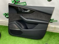 Audi / Q8 / Комплект обшивок двери