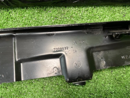 BMW / M6 / Соединительный уголок