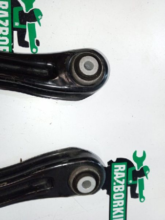 JEEP / Grand Cherokee SRT-8 / Рычаг подвески