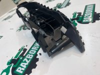 BMW / X3 / Крепление сиденья