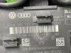 Audi / A6 / Блок управления двери