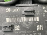 Audi / A6 / Блок управления двери