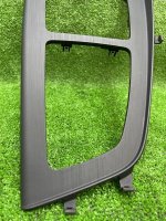 Audi / A4 / Накладка центральной консоли