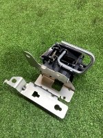 BMW / X5 / Кронштейн шторки