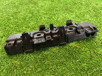 Audi / A6 / Кронштейн крыла