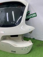 Audi / Q7 / Крышка багажника