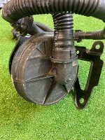 Audi / Q7 / Насос дополнительного воздуха