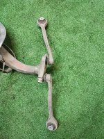 Audi / A5 / Кулак поворотный