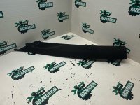 Volkswagen / Golf / Накладка стойки