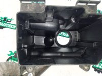 Mercedes-Benz / GLC 250d 4-matic / Корпус блока предохранителей