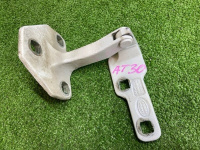 Land Rover / Range Rover / Петля крышки багажника