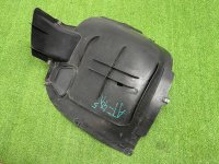 Volkswagen / Touareg / Подкрылок